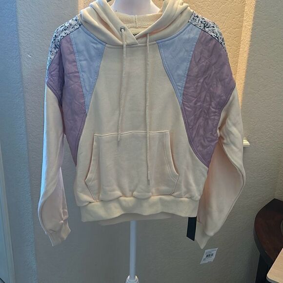 Blanknyc Good Lookin Medium Retro Patchwork Pullover Hoodie Front Pockets NWT - Picture 1 of 8